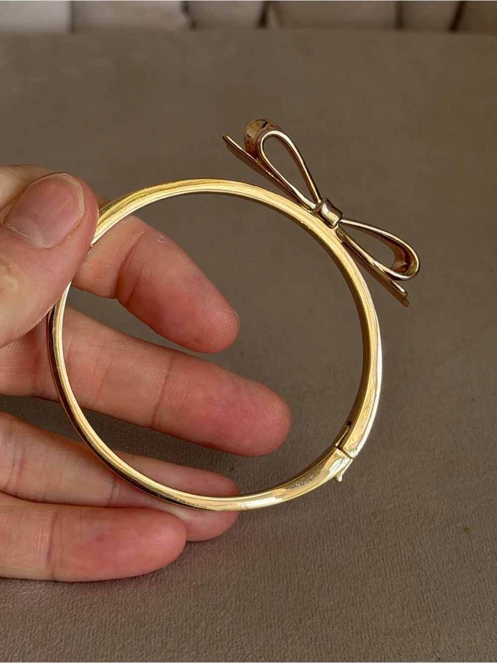 kate spade Rose Gold Take a Bow Bangle 🎀